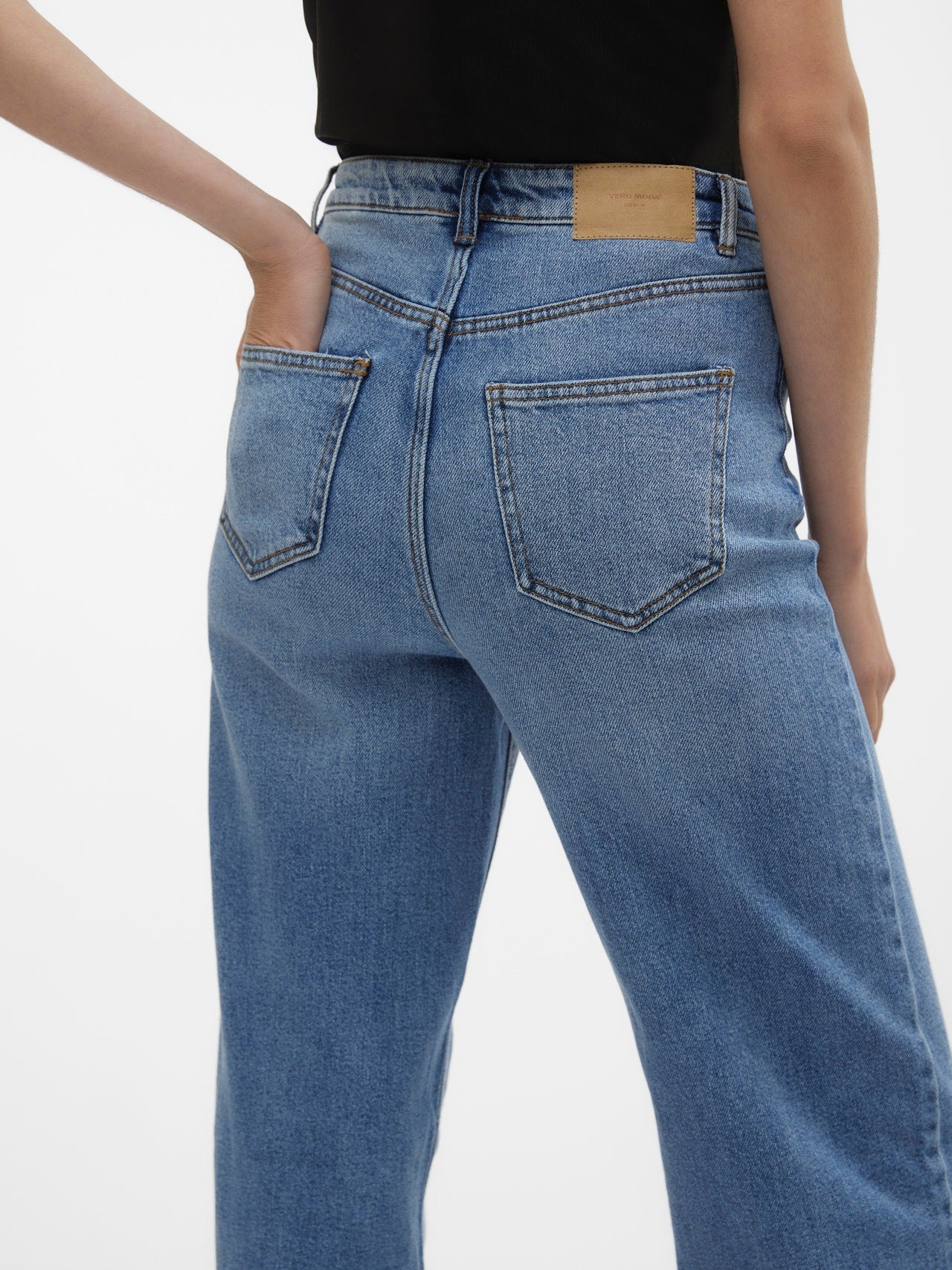 VMTESSA Hohe Taille Weit geschnitten Jeans