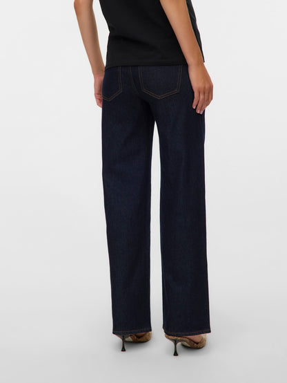 Weiter Beinschnitt Jeans